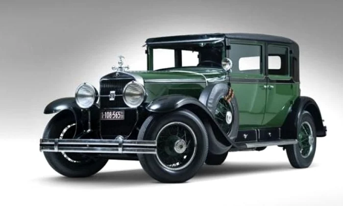 Maşina lui Al Capone, scoasă la licitaţie jpeg