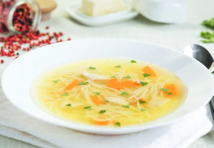 Iti mai aduci aminte gustul supei preparate de bunica? Il vei regasi in aceasta reteta traditionalaclickpoftabuna.ro