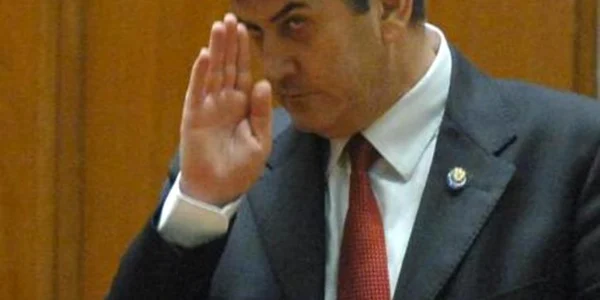 oprea sigur pe el