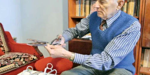 Macavei se mândreşte cu „descoperirile“ sale