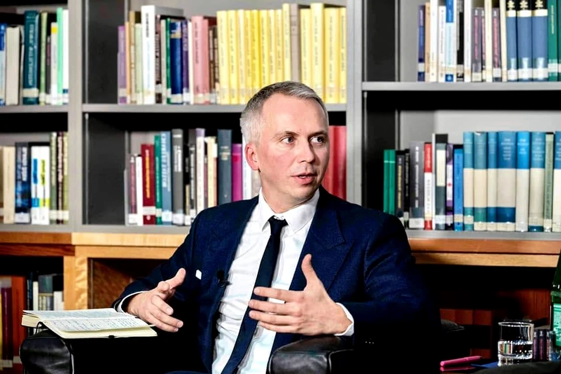 Wojciech Przybylski explică de ce Varșovia refuză să pună sub semnul întrebării alianța cu SUA