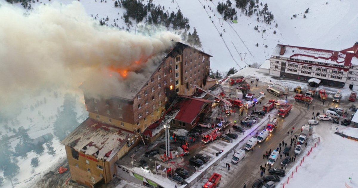 Incendiul devastator de la hotelul Grand Kartal din Turcia: 14 arestări după moartea a 78 de persoane