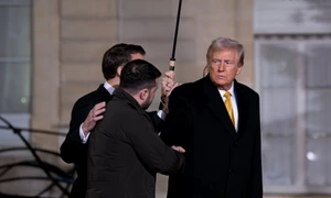 Donald Trump cu Zelenski și Macron la Paris FOTO Shutterstock jpg