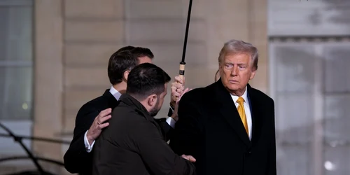 Donald Trump cu Zelenski și Macron la Paris FOTO Shutterstock jpg