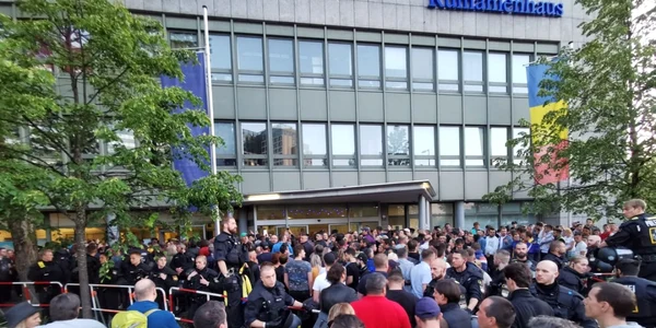 Vot în diaspora - alegeri europarlamentare referendum scrutin 26 mai 2019 în Munchen Germania Sursa Rareş Curatu