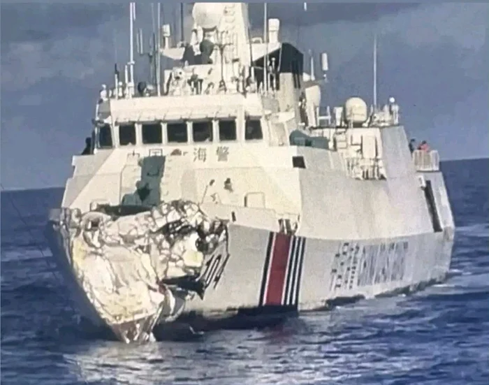 VIDEO Incident tensionat în Marea Chinei de Sud: două nave chineze s-au ciocnit în urmărirea unui vas filipinez