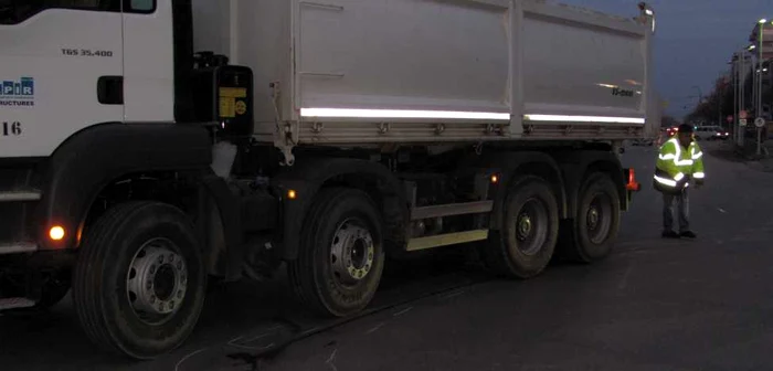 Maşinile de peste 10 tone au restricţii de circulaţie