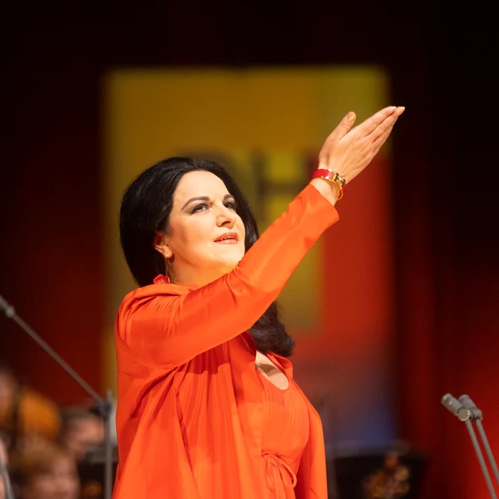Angela Gheorghiu a scris pe Facebook un mesaj de adio emoționant