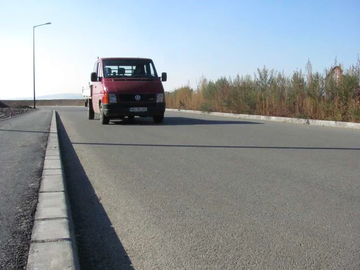 Vezi cum arată strada Insulei la un an de la reabilitare