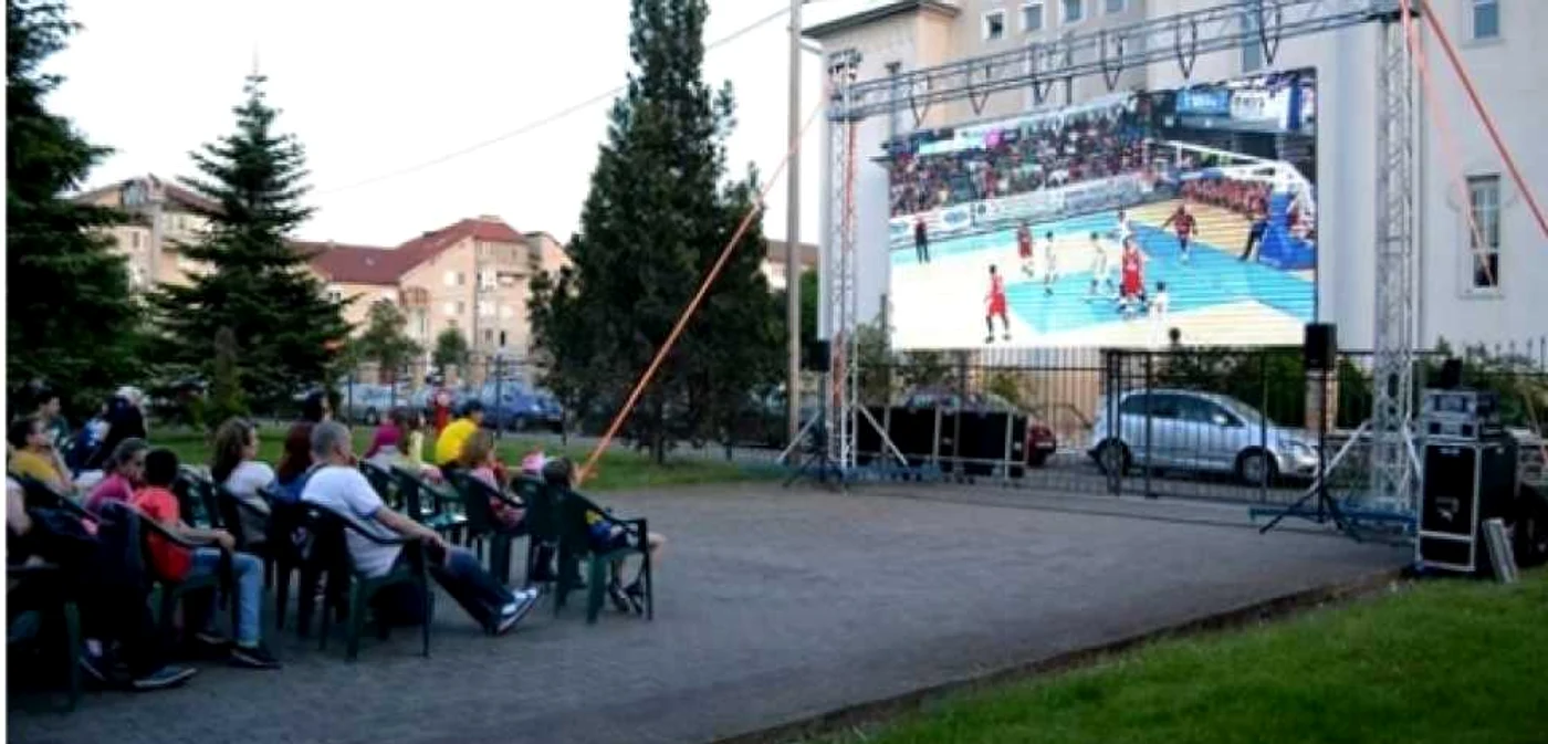 Cele doua meciuri ale CSM CSU Oradea vor putea fi urmărite pe un ecran uriaş