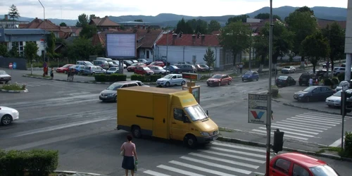 Şoferii indisciplinaţi, avertizaţi de poliţiştii comunitari