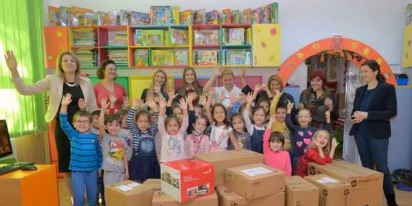 Donaţii de la Combinatul Siderurgic Galaţi pentru grădiniţe FOTO CS Galaţi