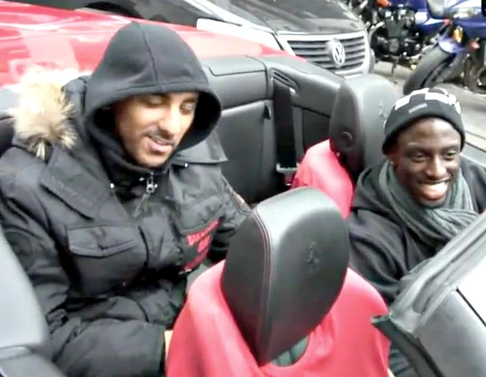 Bogătaşul din Qatar i-a dus o geantă plină cu bani unei românce care cerşea în centrul Parisului