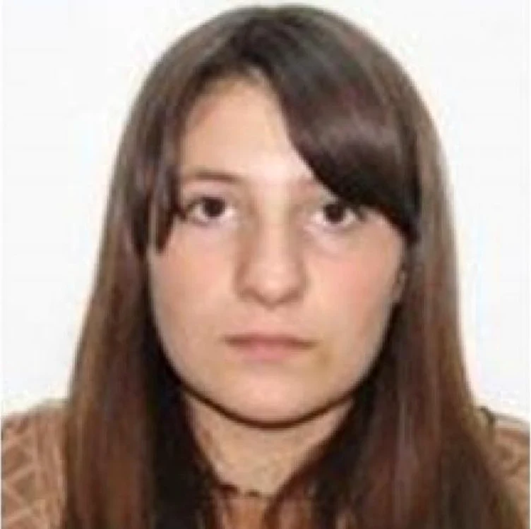 
    Fata se numeşte Baron Valentina-Gabriela și este din Vaslui   