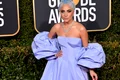 Lady Gaga, într un ou de plastic1  sursa   Shutterstock jpg