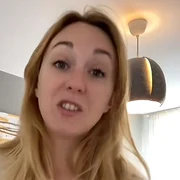 vloggerita sua jpg