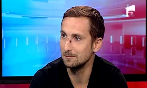 Dani Oţil are urme de sânge pa faţă (Captură Antena 1) jpeg