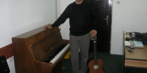 Târgovişte:  Florin Badea, omul-orchestră din Târgovişte