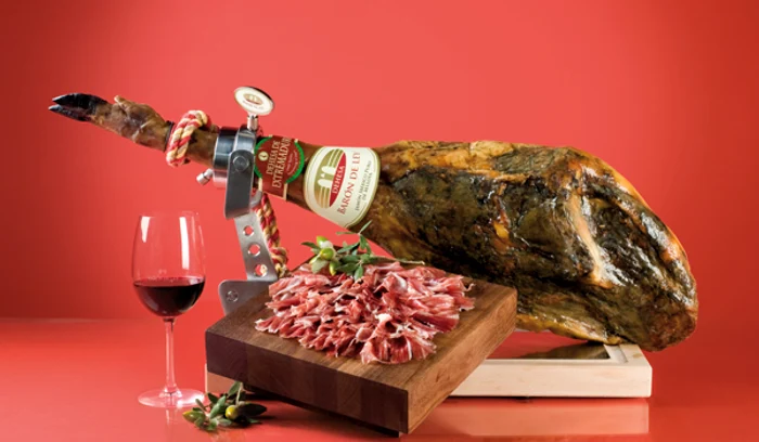 Jamon-Iberico-De-Bellota-luxury-food