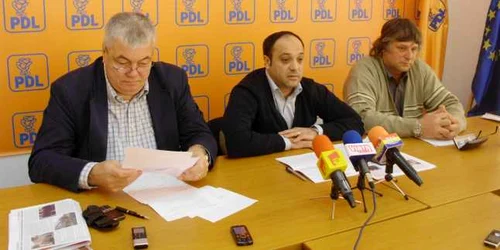 Reprezentanții PDL sunt nemulțumiți de deszăpezirea în județ