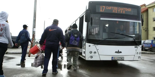 Şomerii gălăţeni nu vor mai merge pe jos în căutarea unui loc de muncă