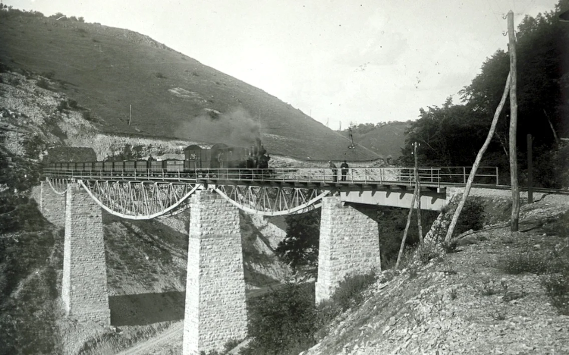 mocanita hunedoara foto fortepan SCHOCh FRYGES