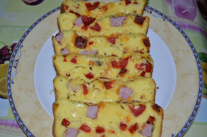 
    Chec aperitiv cu semințe de chimen  