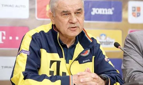 Iordănescu şi a intrat în rol  jpeg
