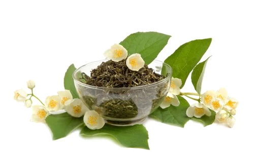 ceai verde shutterstock 14059120 jpeg