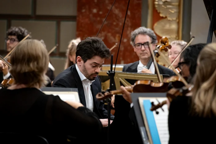 Lahav Shani, pianist și dirijor. Foto Cătălina Filip