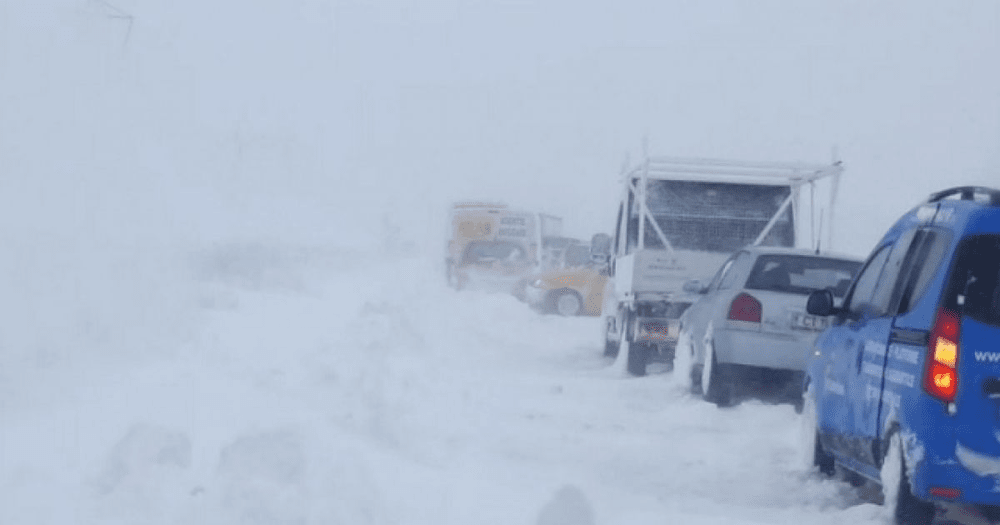 INFOTRAFIC Circulaţia rutieră pe DN 22, între Râmnicu Sărat şi Grădiştea, deschisă fără restricţii de tonaj