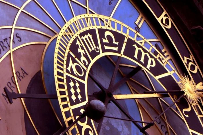 Primul interval al lunii s-ar putea să scârțâie pentru cei din zodia Rac. www.clickpentrufemei.ro