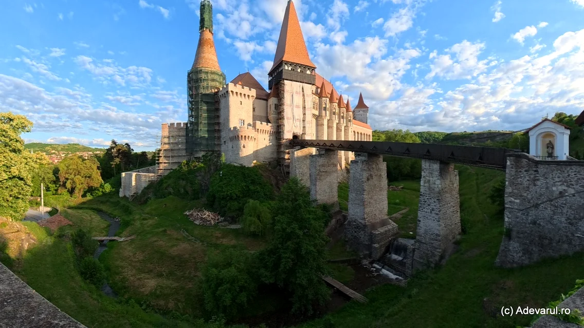 Castelul Corvinilor din Hunedoara  Foto Daniel Guță  ADEVĂRUL (10) jpg