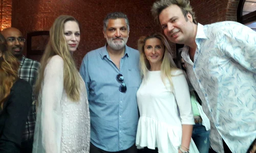 Damian Drăghici a venit la lansarea lui Dan Helciug jpeg