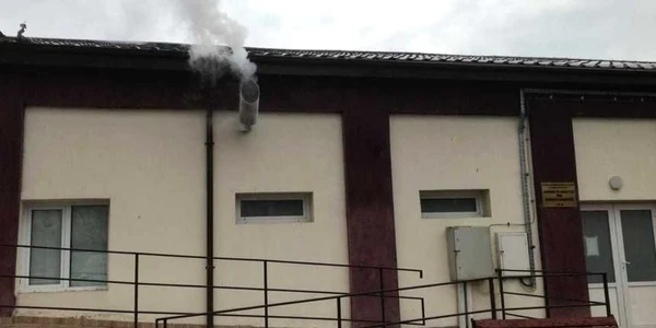 calarasi scurgere de heliu in cladirea cu aparatul rmn FOTO facebook/ISU Călăraşi