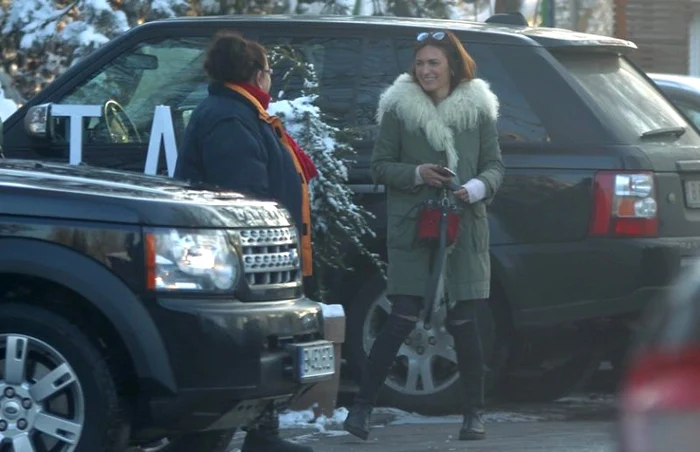 Maria a primit felicitări pe stradă din partea unei doamne