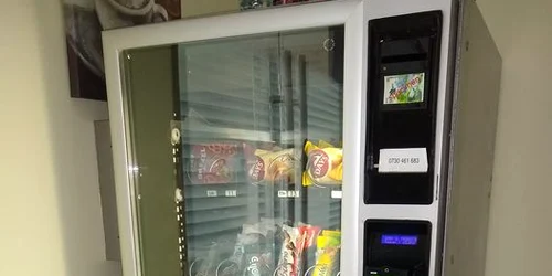 vendomat automat bauturi snacks  Foto FB jpg