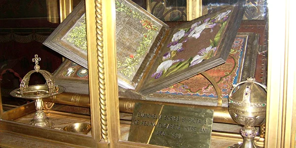 evanghelie regina elisabeta curtea de arges