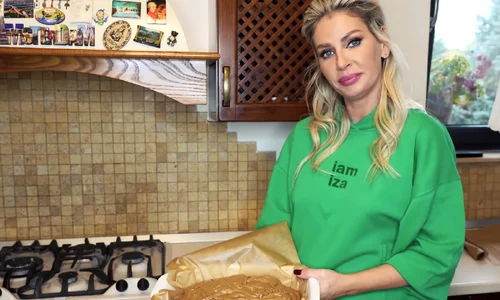 andreea banica ciocolata1 png