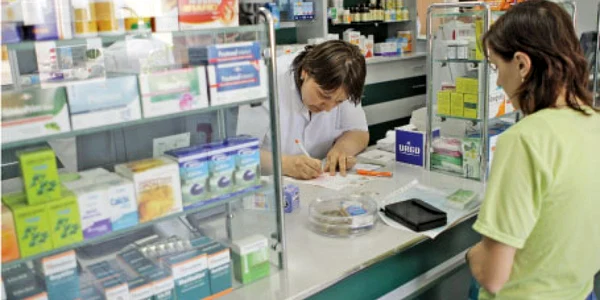Pacienţii nu-şi mai pot lua medicamente compensate sau gratuite până când medicii de familie nu vor semna contractul-cadru