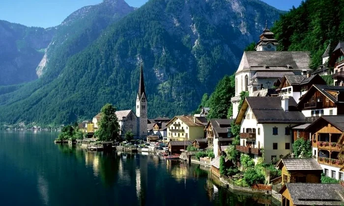 Hallstatt, cel mai frumos oras de pe malul lacului din Austria jpeg