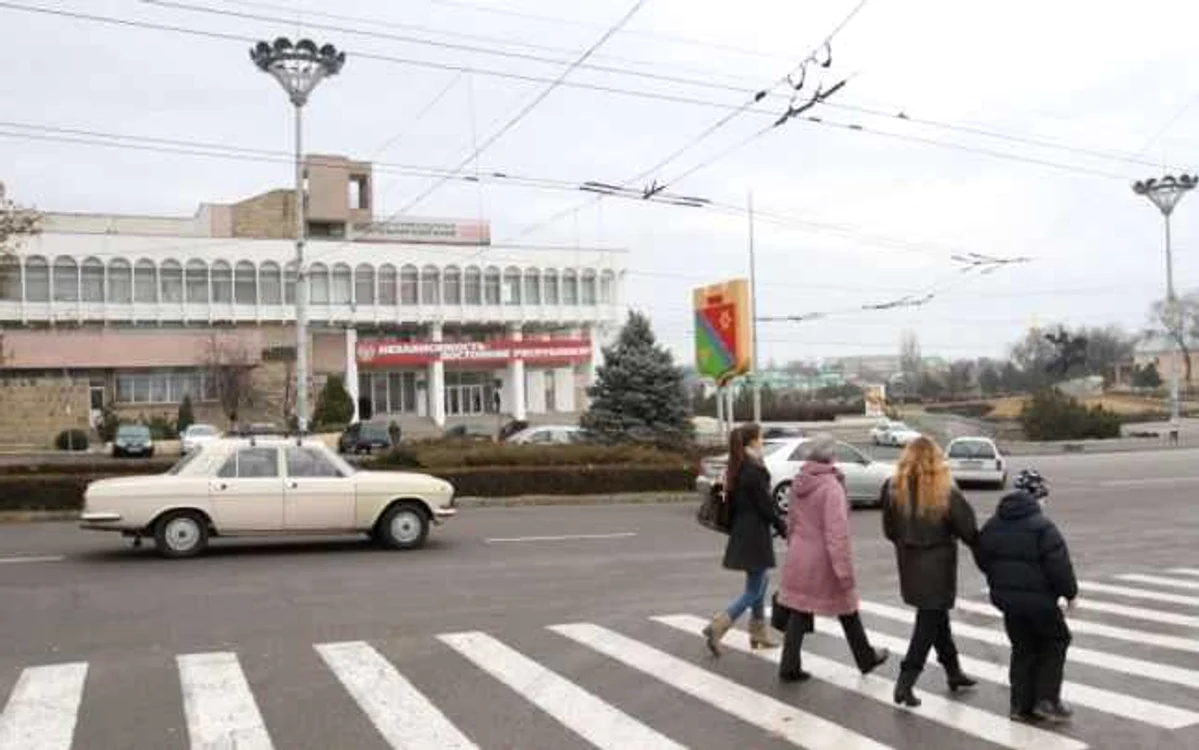 Specialistul sus'ine că una dintre deficienţele sutorităţilor de la Chişinău pe dimensiunea transnistreană este lipsa unei politici credibile de reintegrarea a ţării Tiraspol FOTO: Arhivă