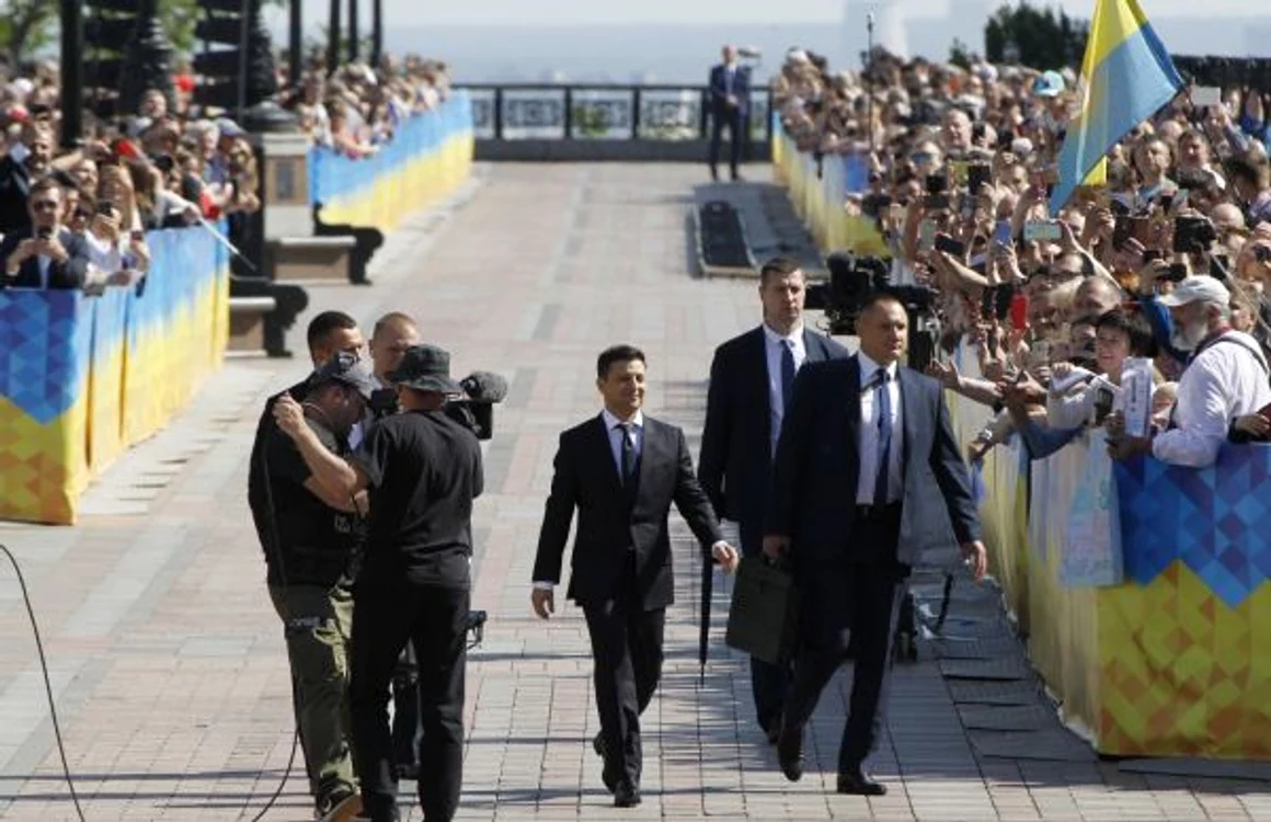 Volodimir Zelenski in drum spre depunerea juramantului FOTO EPA-EFE