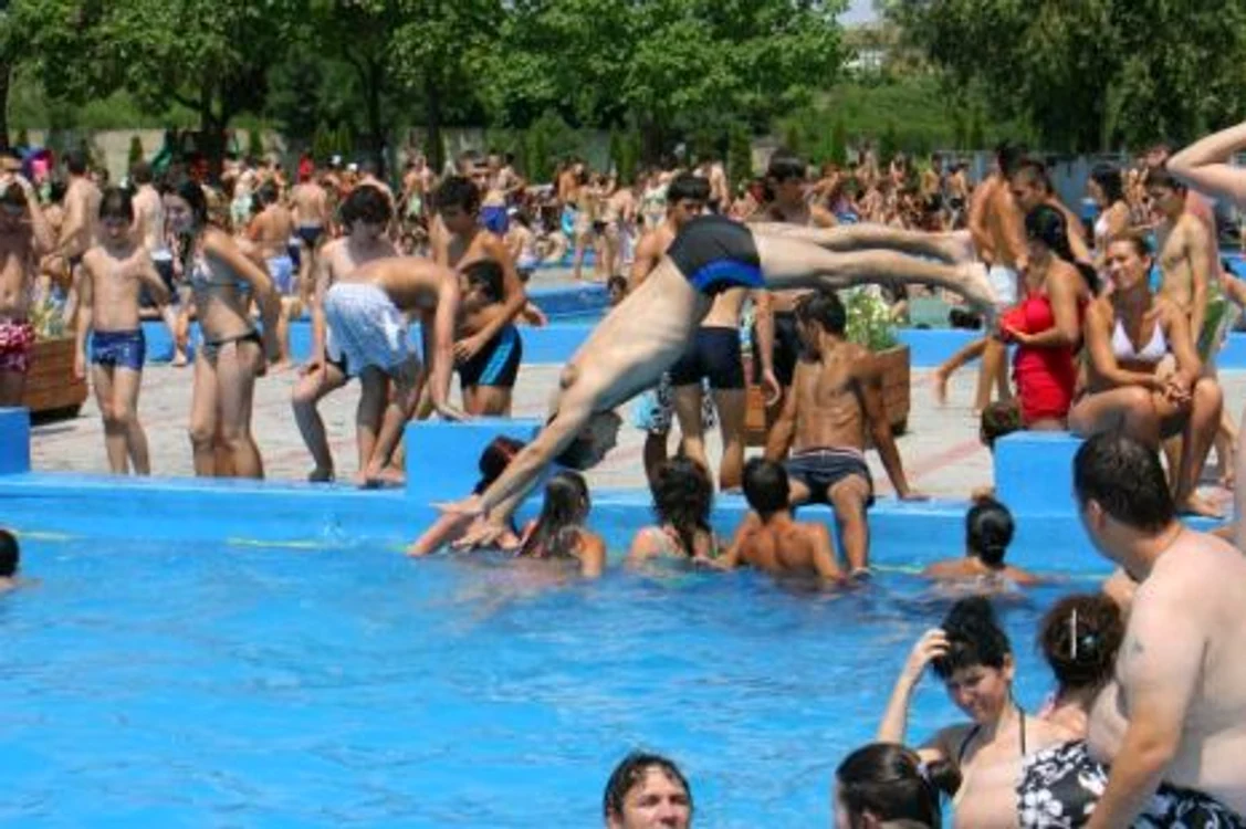 Temperaturile se vor menține mari până la sfârșitul lunii iunie