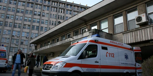 Norvegianul a solicitat ajutorul medicilor de la urgenţă