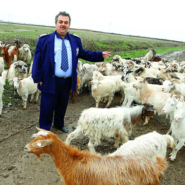 “Voi primi la leafă 300 de lei în plus” Constantin Onica, şef de post