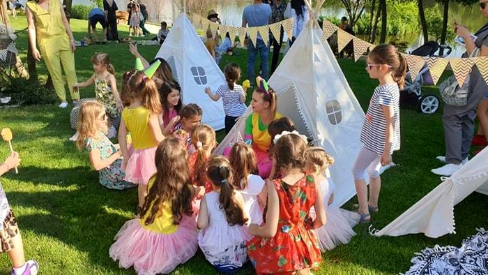 
    OK! Vip Kids Picnic  