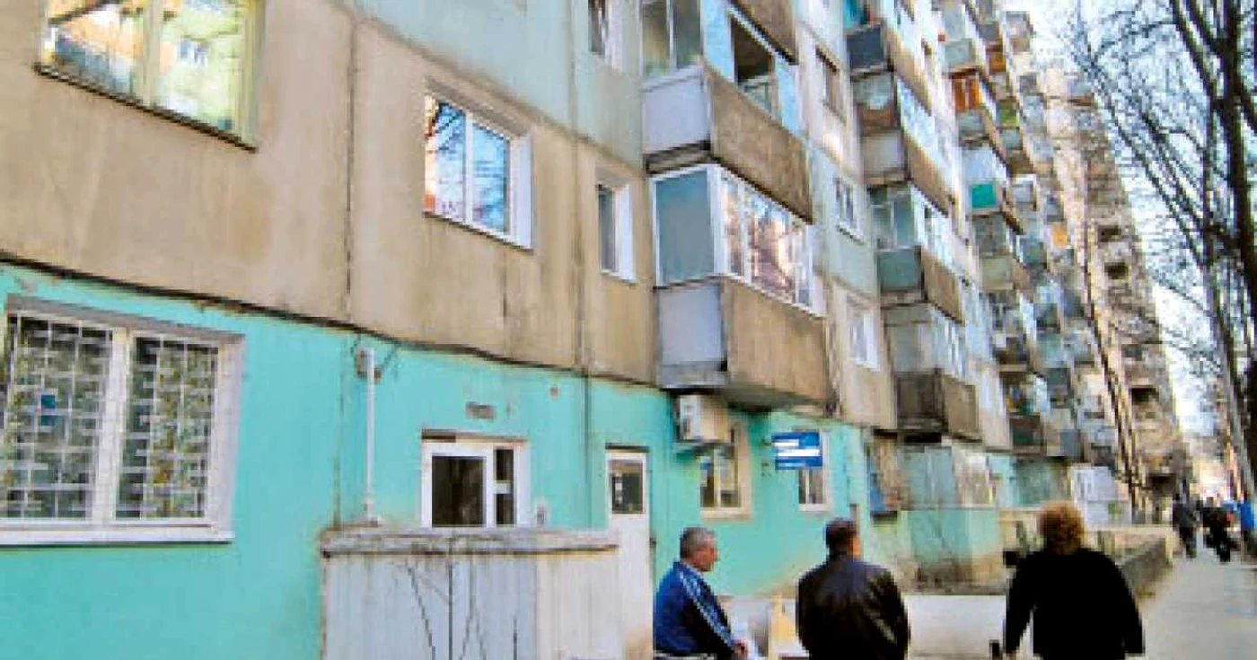 Viaţa la bloc: chin sau binefacere