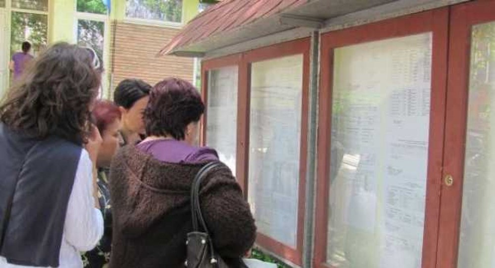 Strigătul de disperare al suplinitorilor din învățământ: Profesori de 10, obligați să susțină Titularizarea ani în șir. Drama Iuliei