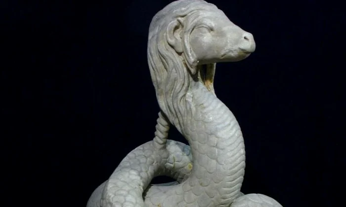 Şarpele Glykon   un artefact unic în lume jpeg
